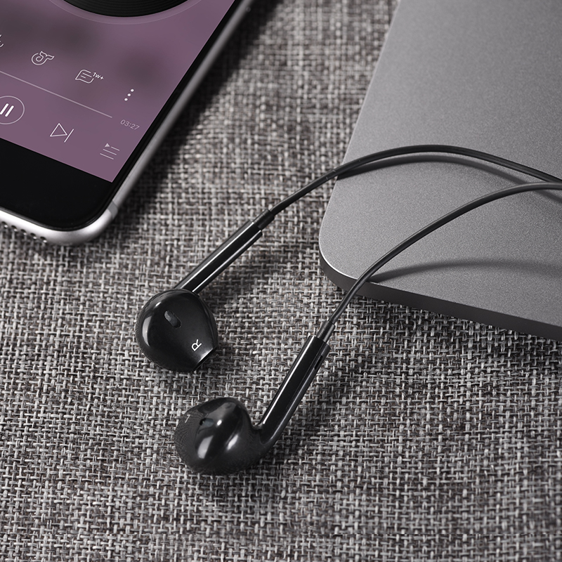 Crystal Joy Wire-controlled Earphones with Microphone (M101) - Image 2
