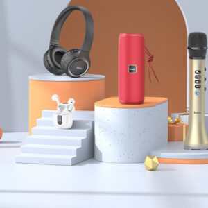 Earphones & Headphones